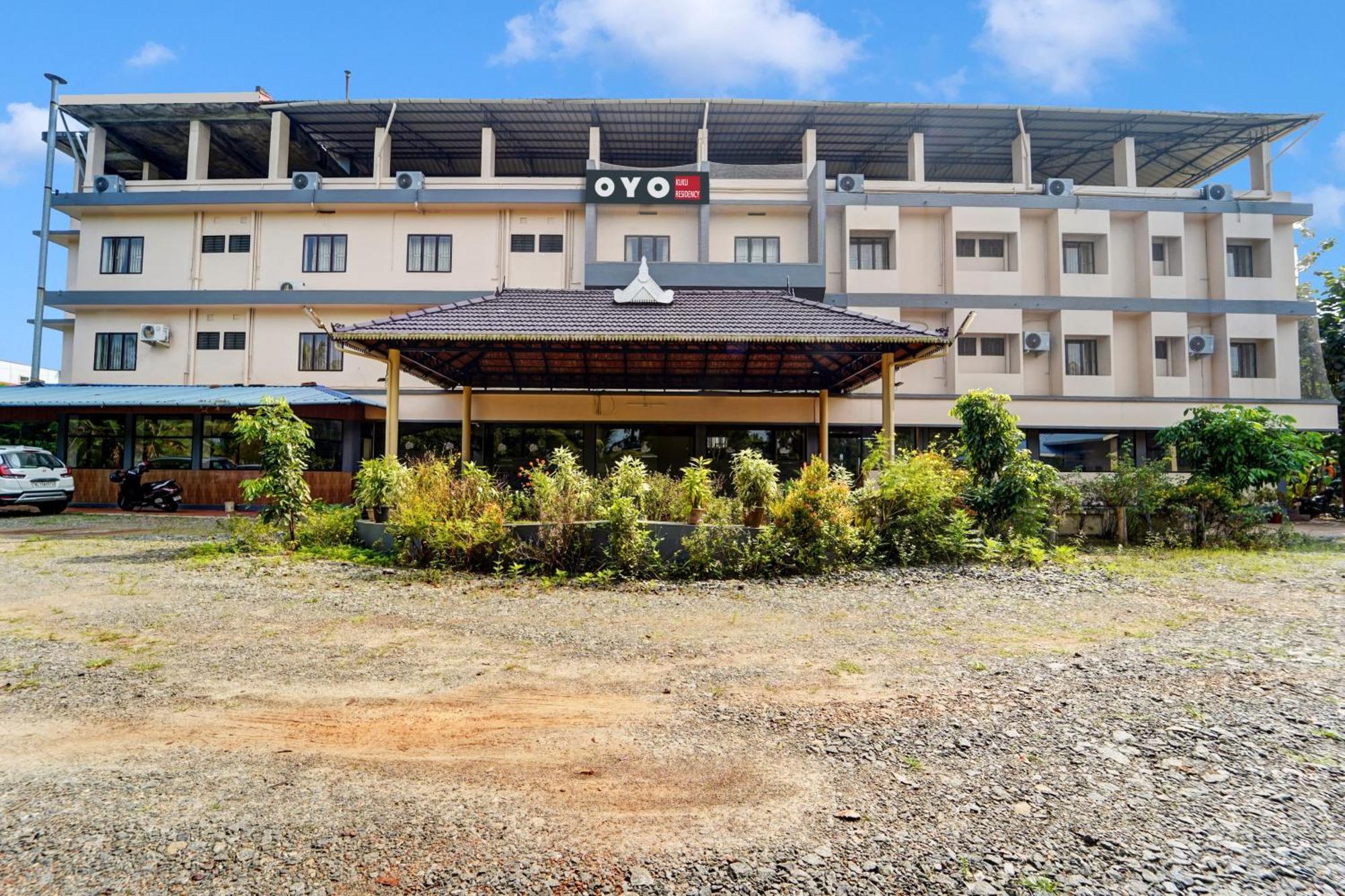 Super Hotel O Thrissur Near Thrissur Medical College Exterior photo